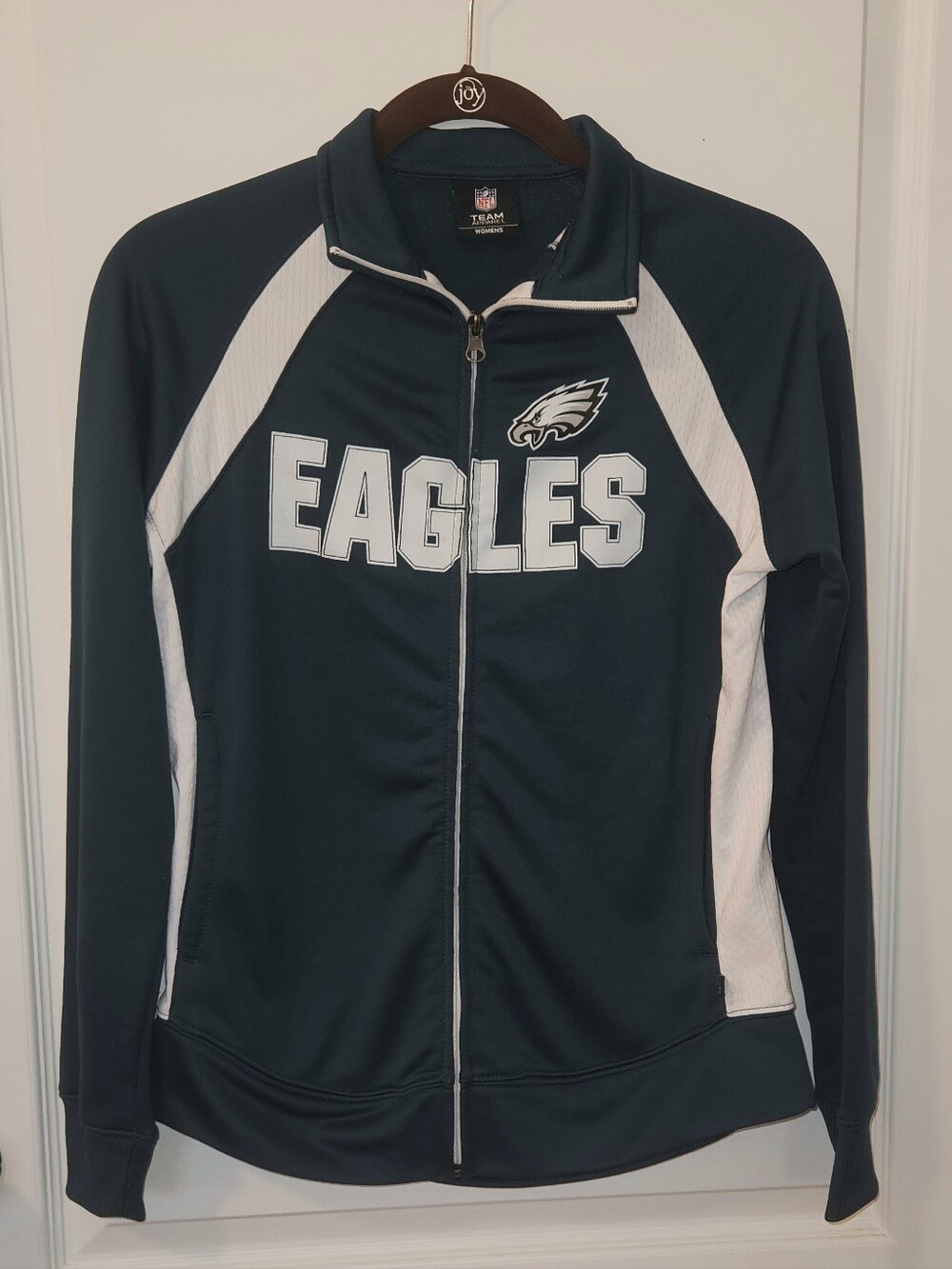 NFL Womenโs Eagles Full-Zip Jacket - Small/Medium